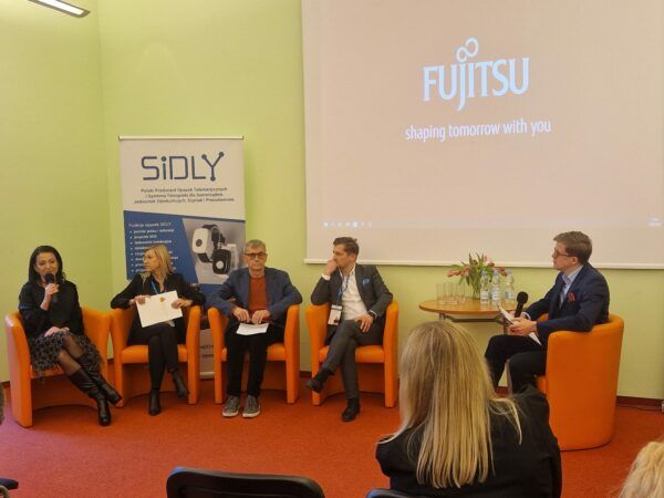 Read more about the article Konferencja „Rozwój usług społecznych, a teleopieka”.